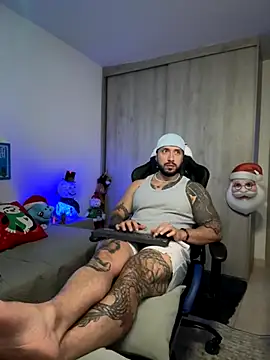 Snapshot of Dave-Max01 chatting on 29, 11, 2025 Dave-Max01 online show from 29, 11, 2025