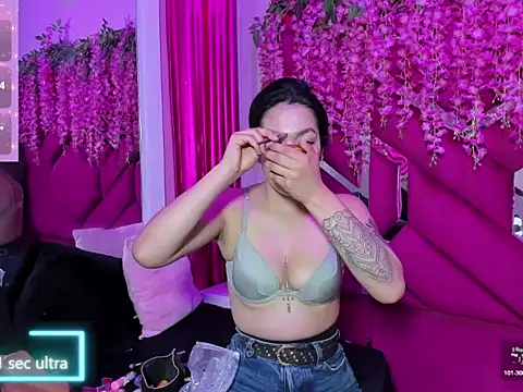 Gisell Squirt  online show from 14, 3, 2026