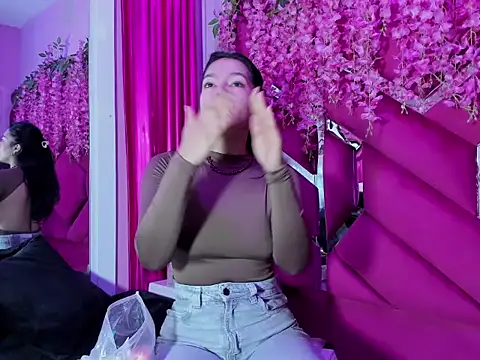 Gisell Squirt  online show from 21, 3, 2026