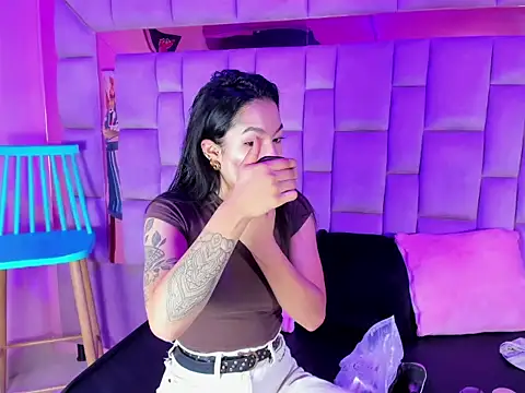 Gisell Squirt  online show from 26, 11, 2025