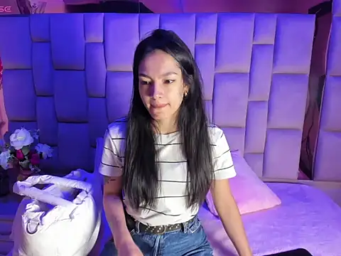 Gisell Squirt  online show from 14, 11, 2025