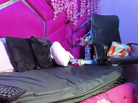 Gisell Squirt  online show from 10, 11, 2025