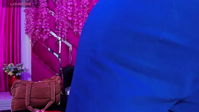 Gisell Squirt  online show from 7, 4, 2026