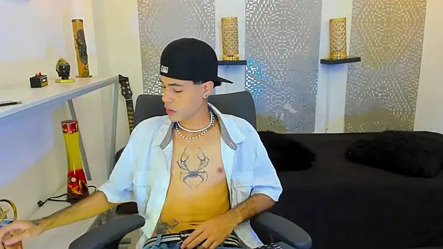 JacobBlackwell  online show from 20, 12, 2025