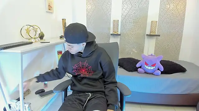 JacobBlackwell  online show from 14, 12, 2025