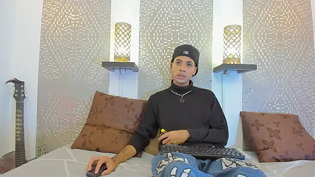 JacobBlackwell  online show from 19, 10, 2025