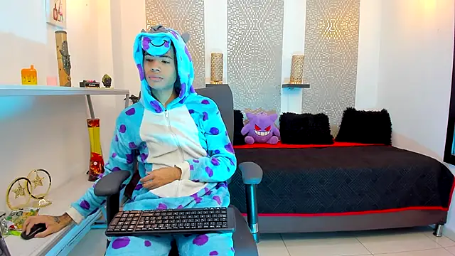 JacobBlackwell  online show from 5, 11, 2025