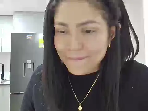 Snapshot of Ina_Jody chatting on 8, 10, 2025 Ina Jody online show from 8, 10, 2025