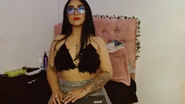 SeleneMore online show from 3, 2, 2026