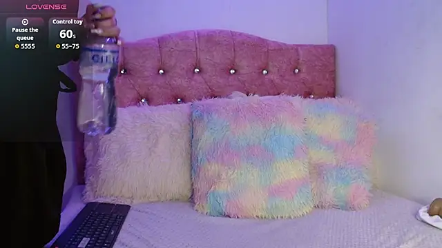 SeleneMore online show from 5, 12, 2025