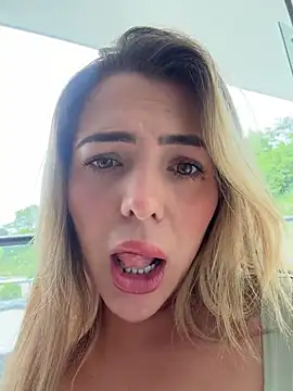 camila vanucci- online show from 24, 6, 2026