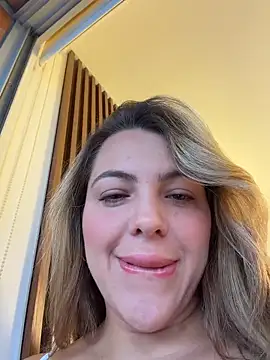 camila vanucci- online show from 13, 2, 2026