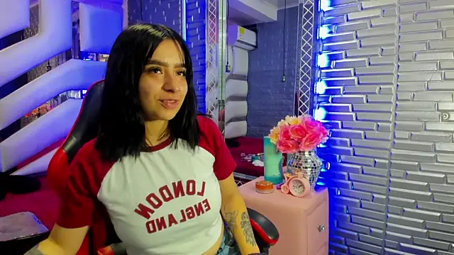 RubyEvanns online show from 12, 3, 2026