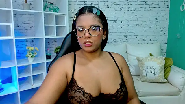 Snapshot of hannahjackson_ chatting on 10, 11, 2025 hannahjackson online show from 10, 11, 2025