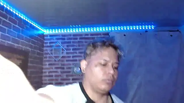 jordan bigcock  online show from 26, 2, 2026