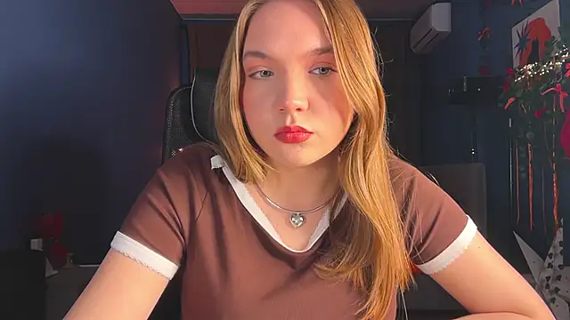 RebeccaEglitis online show from 17, 5, 2026