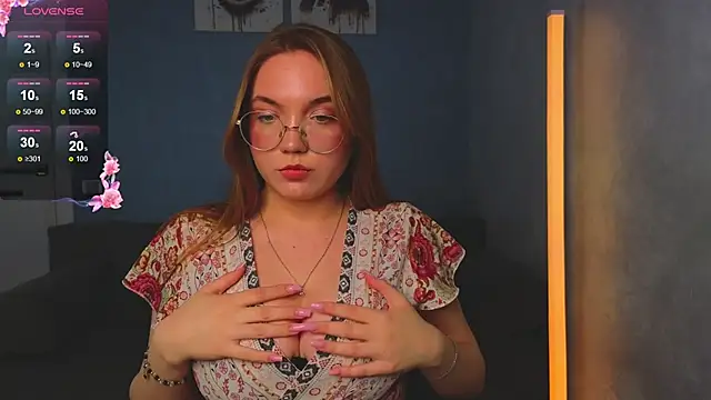 RebeccaEglitis online show from 3, 4, 2026