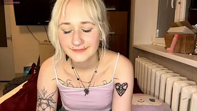 Ulemonala Cute online show from 19, 11, 2025