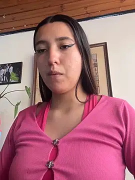 Alix rousses online show from 6, 10, 2025
