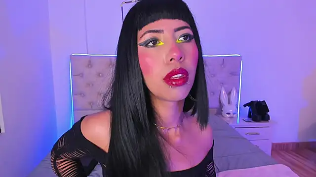 Nina fox 0691 online show from 5, 4, 2026