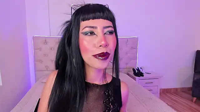 Snapshot of Nina_fox_0691 chatting on 2, 5, 2026 Nina fox 0691 online show from 2, 5, 2026