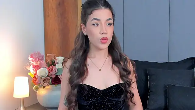 AryBlair online show from 11, 10, 2025