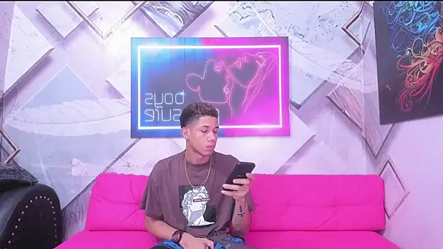 Little nicoll online show from 7, 2, 2026