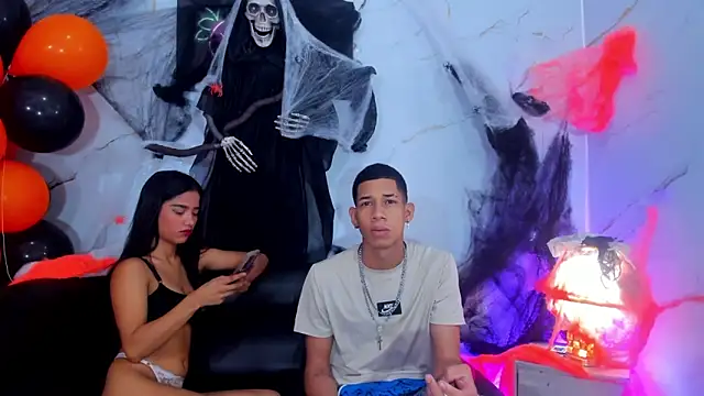 Little nicoll online show from 2, 11, 2025