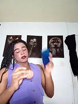 Snapshot of Nelsareth chatting on 25, 10, 2025 Nelsareth online show from 25, 10, 2025