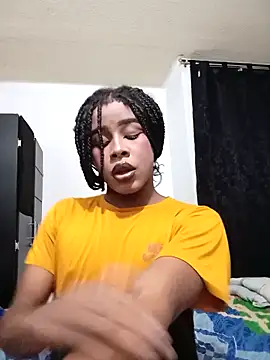 Snapshot of Nelsareth chatting on 25, 11, 2025 Nelsareth online show from 25, 11, 2025