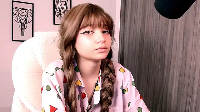 EmuOtori online show from 15, 10, 2025