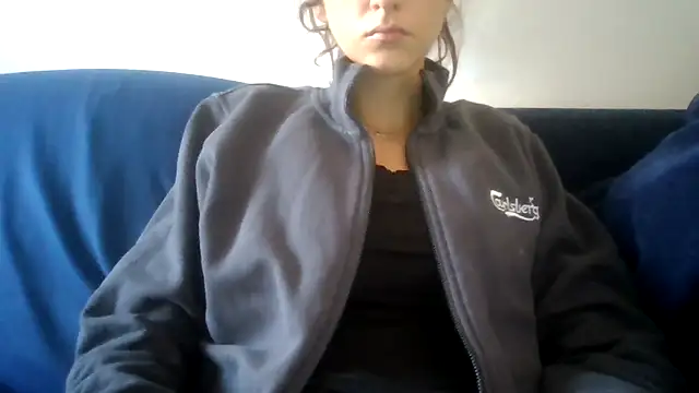 SuperValentina online show from 17, 10, 2025