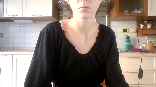 SuperValentina online show from 7, 10, 2025