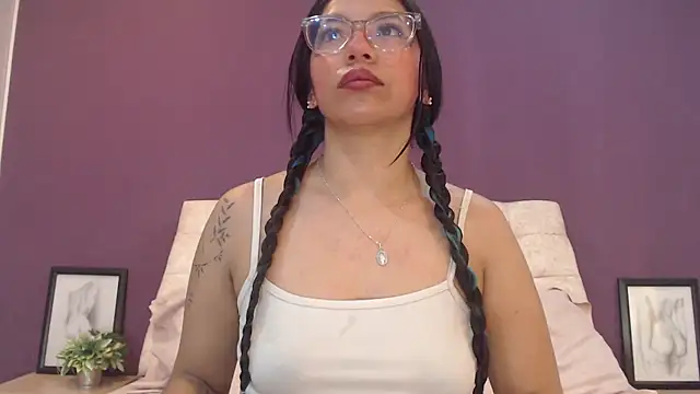 PaulinaColeman online show from 19, 12, 2025