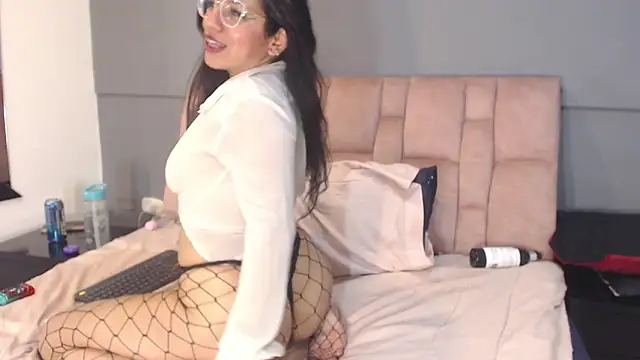 PaulinaColeman online show from 27, 2, 2026