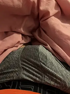 jakeBigCock1905 online show from 14, 3, 2026