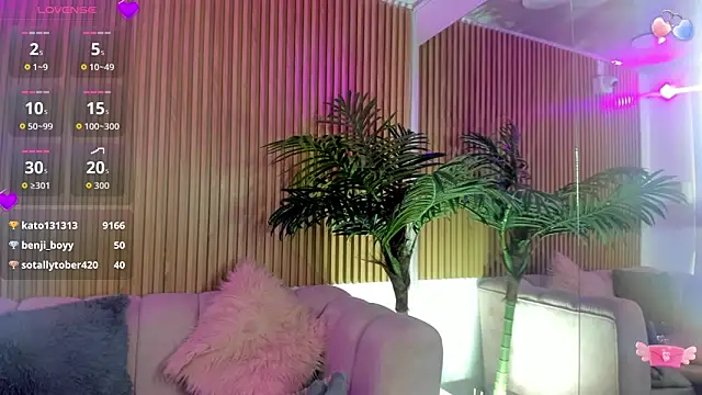 emmy rosse  online show from 20, 11, 2025