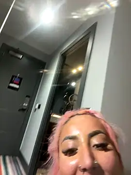 zara bellexx online show from 14, 12, 2025