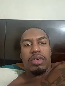 Snapshot of DenzelRios chatting on 26, 6, 2026 DenzelRios online show from 26, 6, 2026