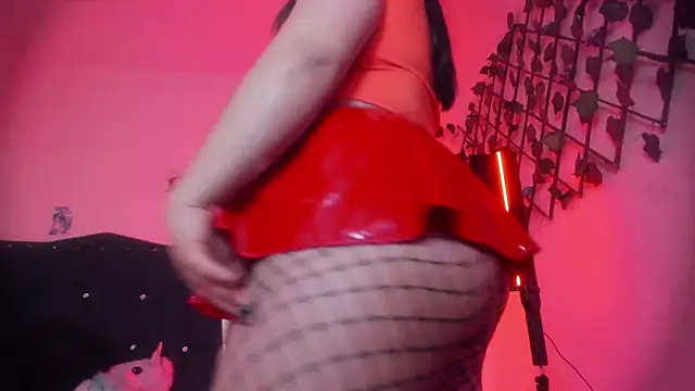 Lilith salvatoree online show from 31, 10, 2025