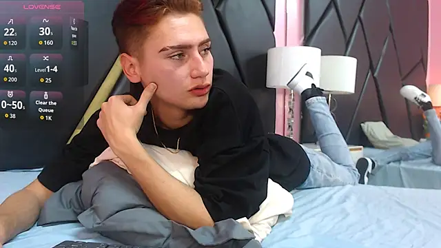 Alex Millerss online show from 17, 10, 2025