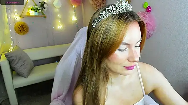  BellaClark online show from 6, 6, 2026
