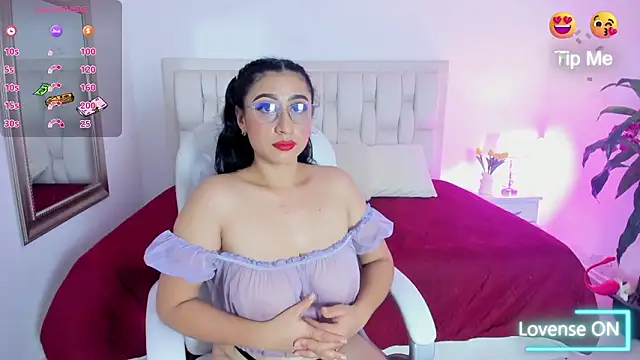 Amara18   online show from 12, 2, 2026