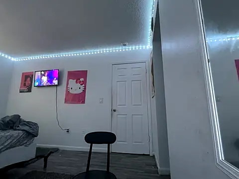 twerkaholic120 online show from 6, 11, 2025