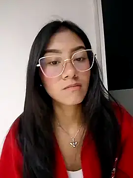 Snapshot of Mia_clark18 chatting on 17, 10, 2025 Mia clark18 online show from 17, 10, 2025