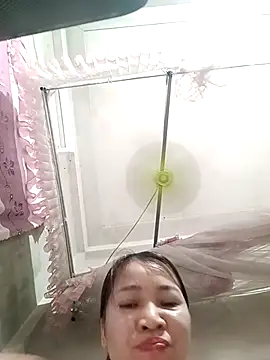 ladzy sexy online show from 3, 4, 2026