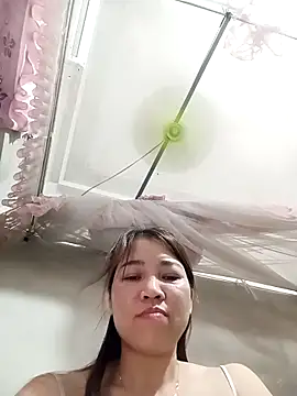 ladzy sexy online show from 7, 4, 2026