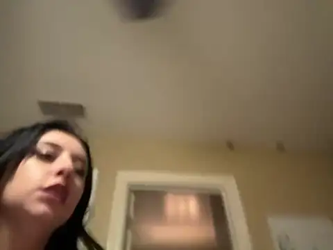 tiffanyxoxo515 online show from 1, 3, 2026