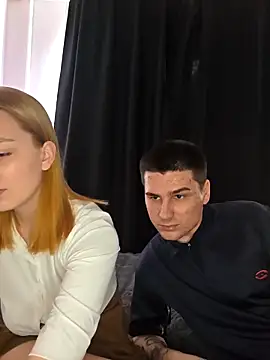 Sweet Little Lie online show from 14, 10, 2025