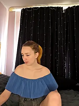 Sweet Little Lie online show from 18, 11, 2025